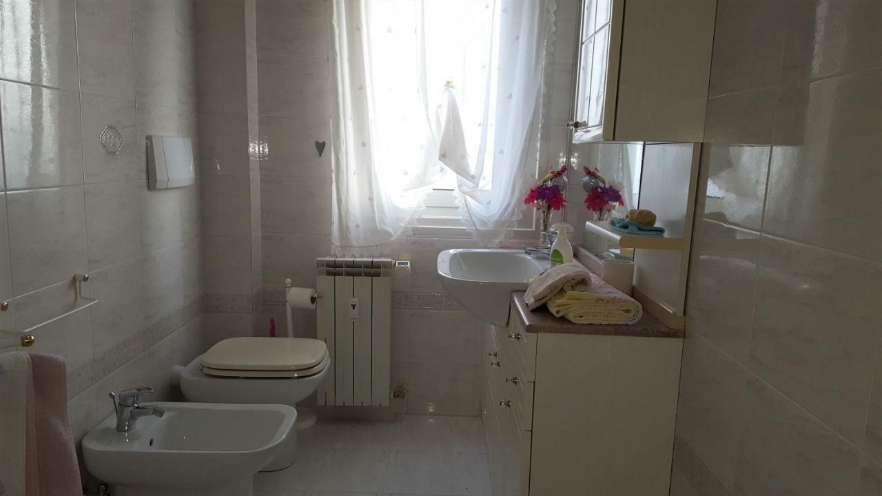 La Casa Di Fulvio Appartement Triëst Buitenkant foto