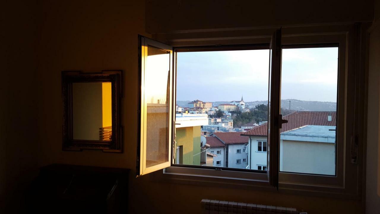 La Casa Di Fulvio Appartement Triëst Buitenkant foto